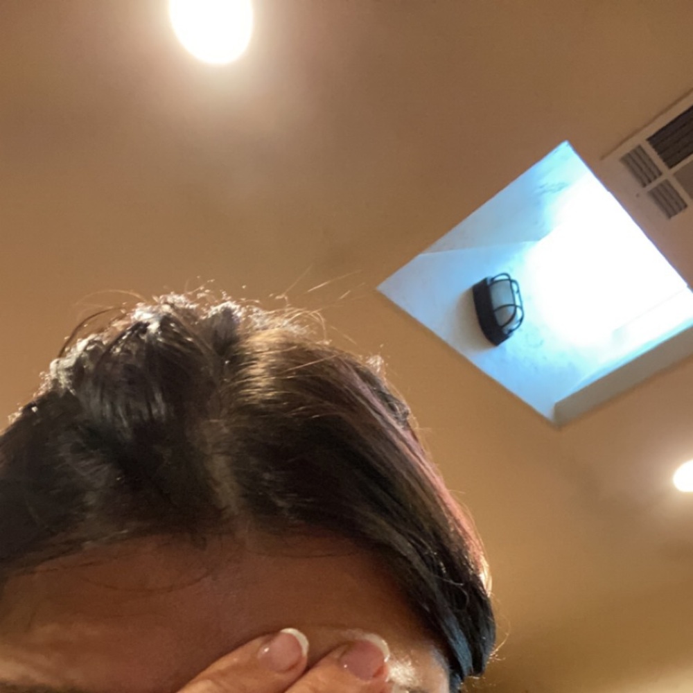 Meet your Posher, Sharon